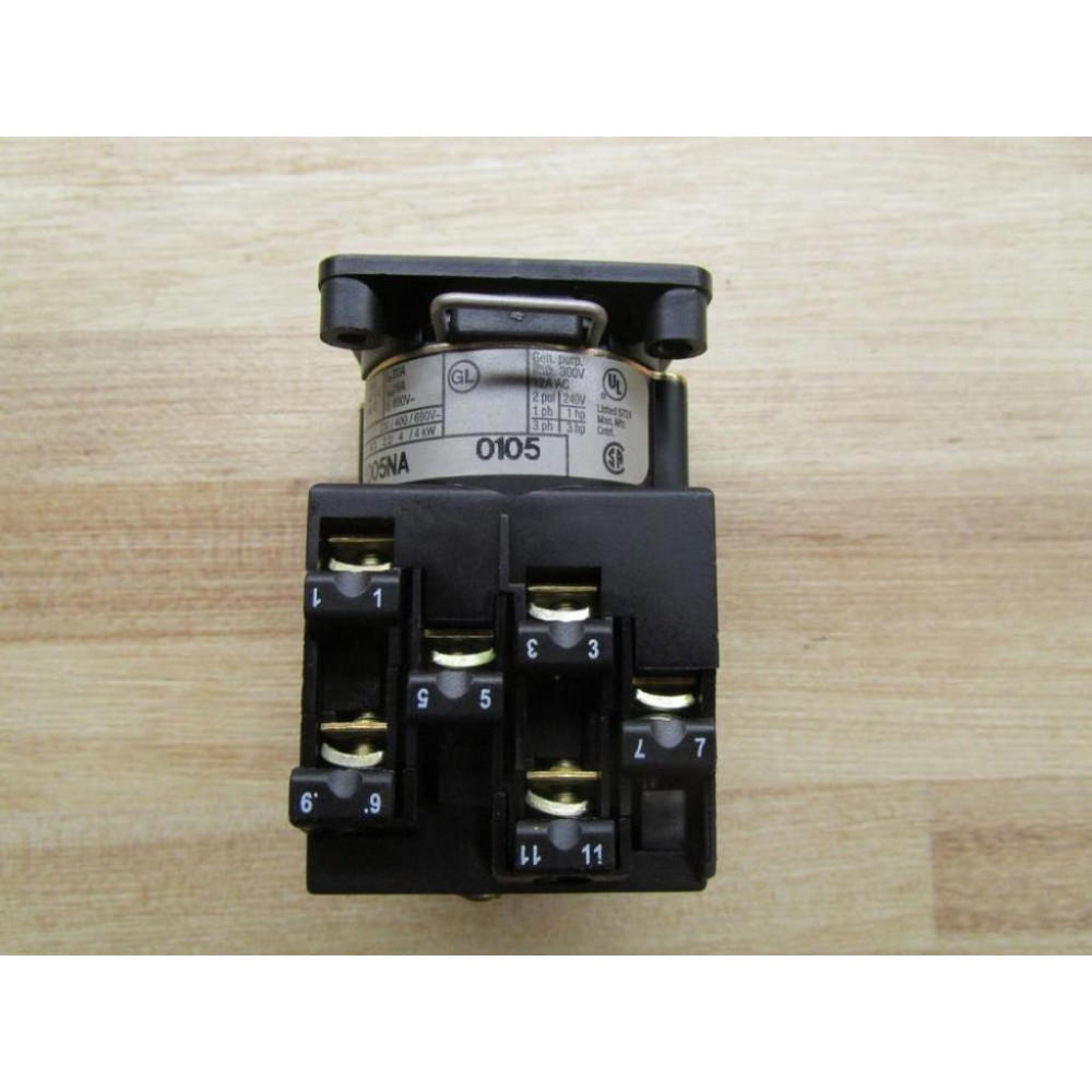 Telemecanique K2E005NA Switch 9003-K2E005NA - New No Box