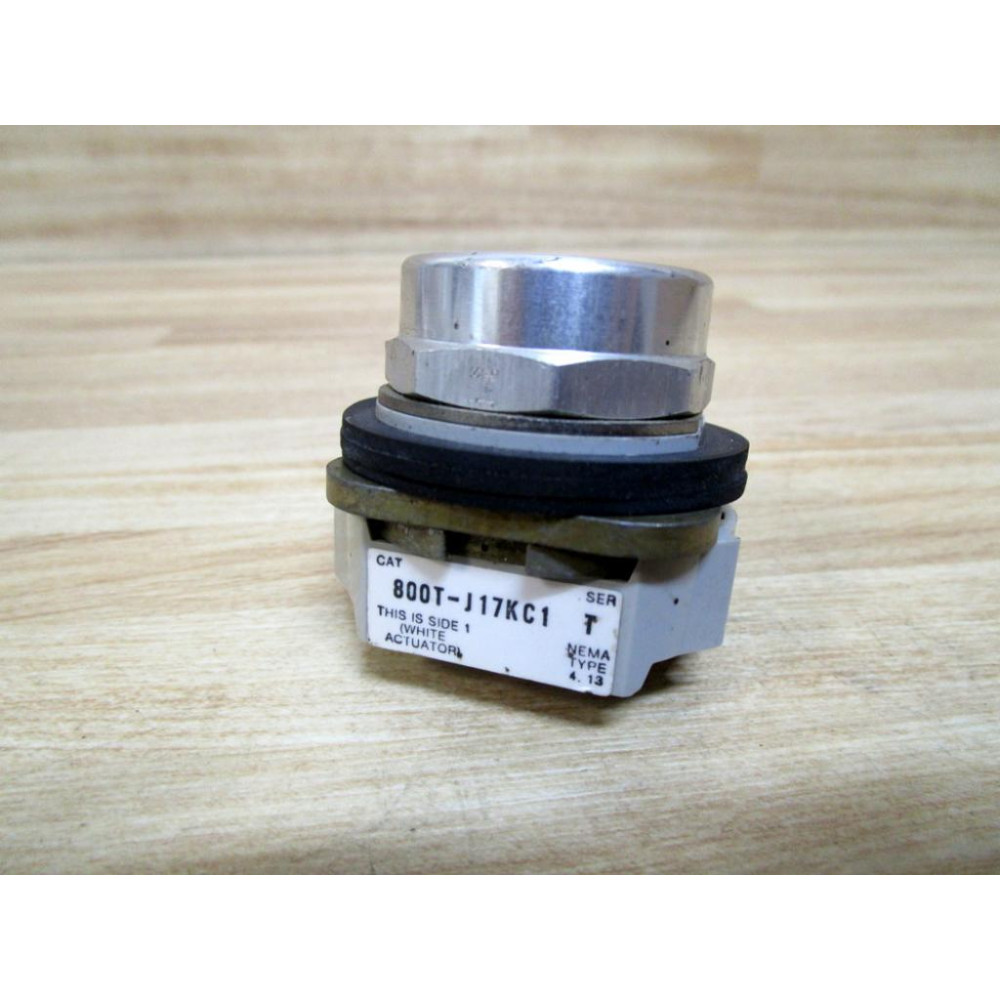 Allen Bradley 800T-J17KC1 Selector Switch 800TJ17KC1 WO Knob - Used