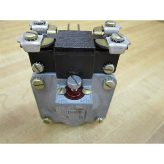 Square D 9050-A0-1D Time Delay Relay 9050-AO-1D - Used