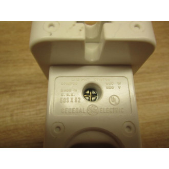 General Electric 505X92 Fluorescent Lampholder Bracket Style Head (2 Pin) - Used