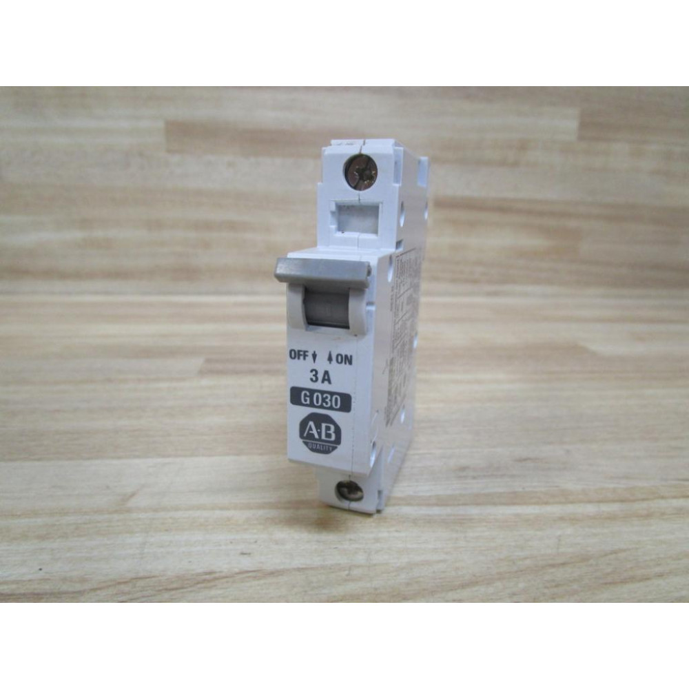 Allen Bradley 1492-CB1G030 Breaker 3A (Pack of 4) - Used