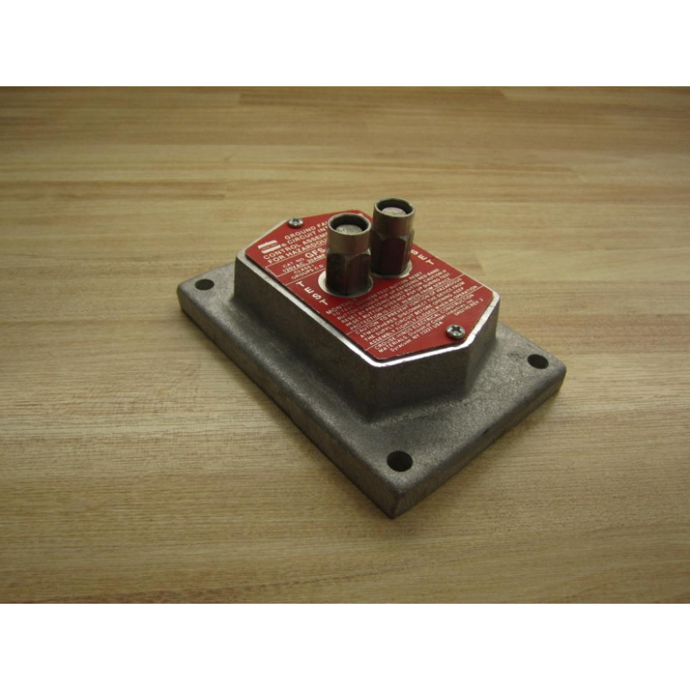 Crouse Hinds GFS-1 Ground Fault Circuit Interrupter Cover Only - New No Box