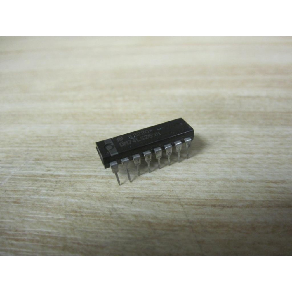 National Semiconductor DM74LS259N Integrated Circuit (Pack of 3)