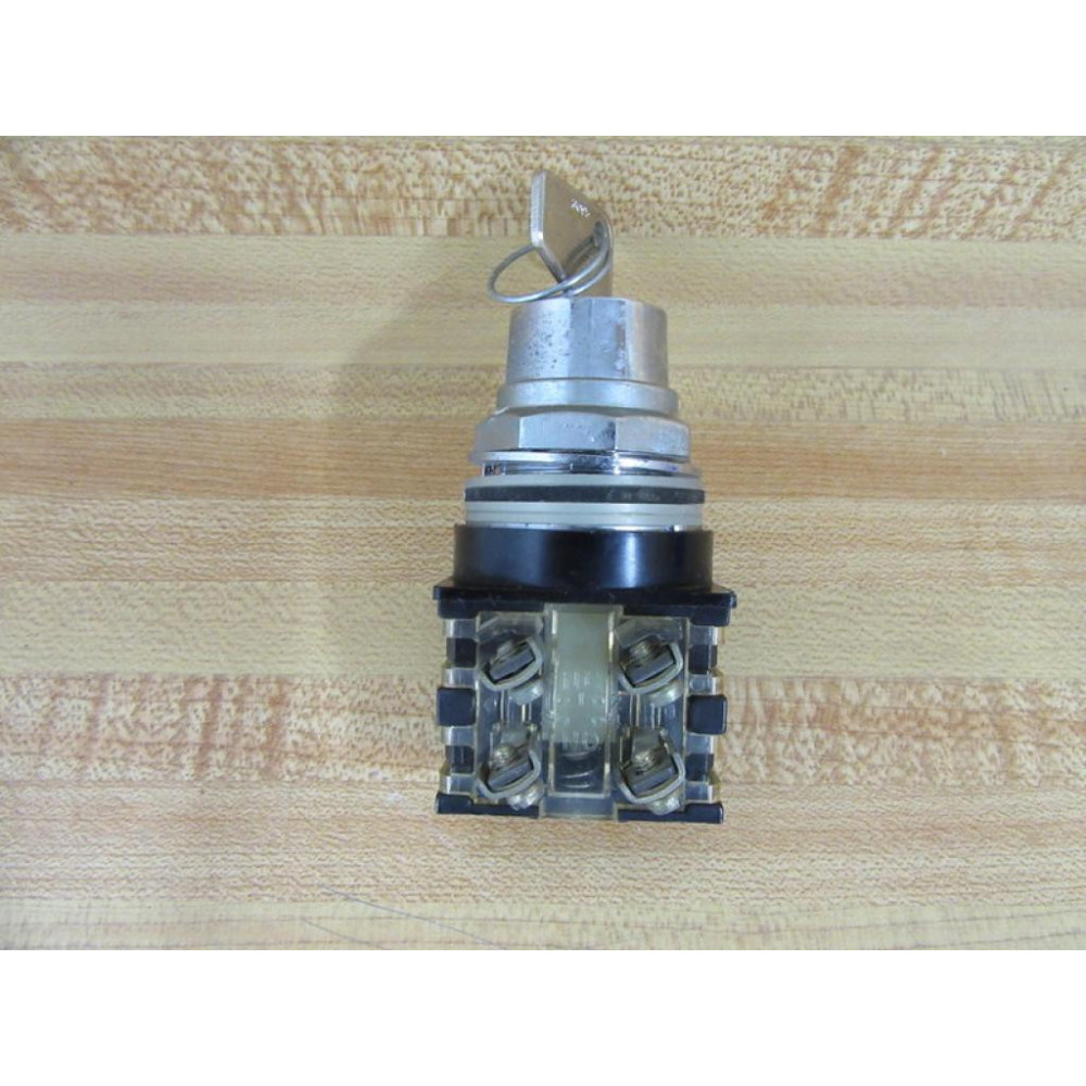 General Electric CR104PSK21A91M Selector Switch - Used