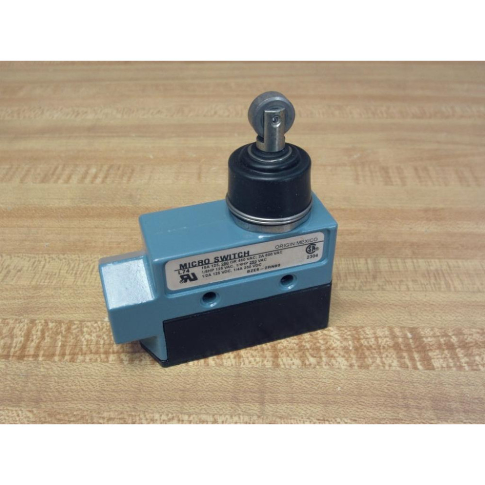Micro Switch BZE6-2RN80 Honeywell BZE62RN80 WBase - New No Box