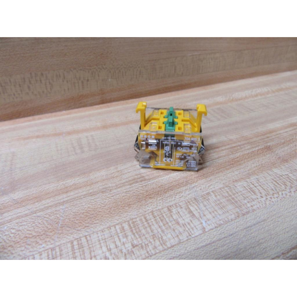 EAO 704.905.3 Contact Block 7049053 - New No Box EAO 704.905.3 Contact Block 7049053 - New No Box