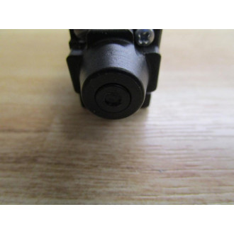 Numatics 041SS600M000061 Valve - Used