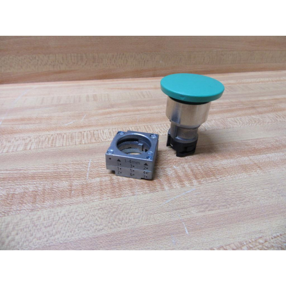 Siemens 3SB3 500-1GA41 Green 3SB35001GA41 wBase - New No Box