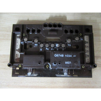 Honeywell Q674B 1034 Thermostat Subbase Q674B1034