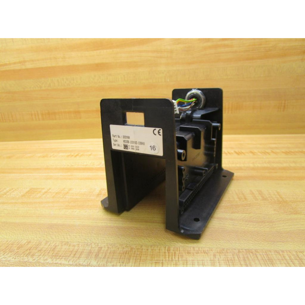 Pepperl + Fuchs 203164 Read Head WCS3B-LS310D-COMAU Enclosure Only - Used