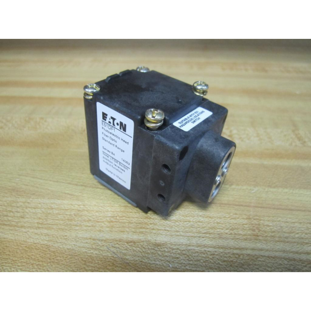 Cutler Hammer E51DF1 Photoelectric Head E51-DF1 B4 Standard Range - New No Box