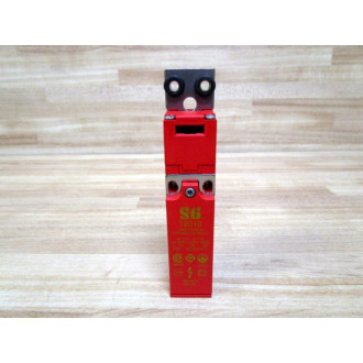 STI 44513-0050 Safety Interlock Switch 445130050