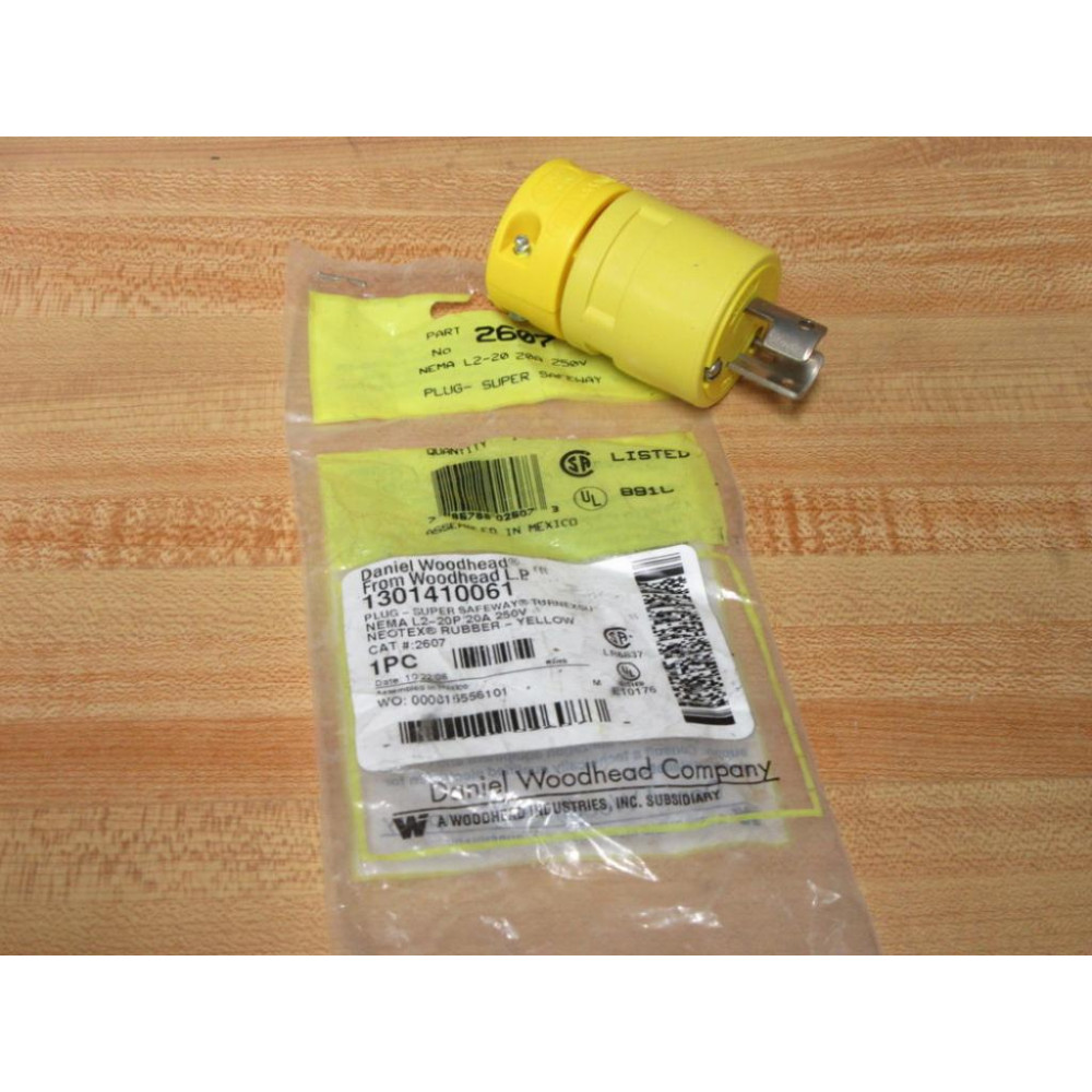 Daniel Woodhead 1301410061 Plug