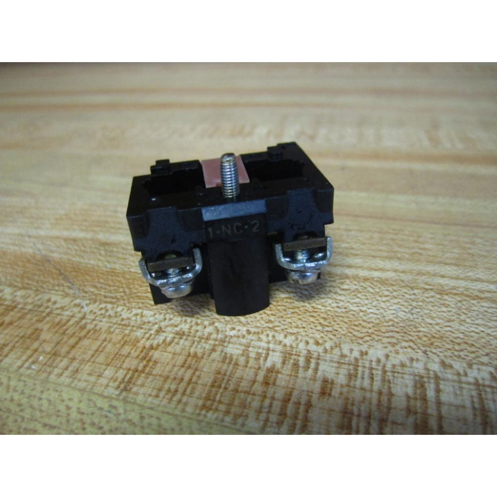 Fuji AC250V6A600V2A Contact Block NC - New No Box