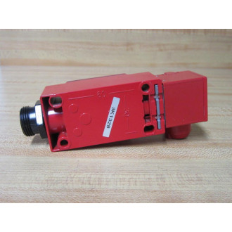 Telemecanique XCS-B703CA Safety Interlock Switch XCSB703CA