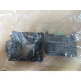 Allen Bradley 800FP-F6PX10 Flush Push Button