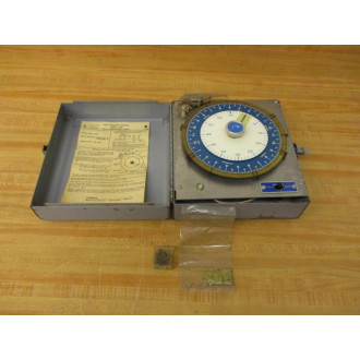 Tork 5702 Program Control - Used