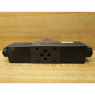 Kayaba DSGS-AGB-02-D24-CLS-1-L Solenoid Valve DSGSAGB02D24CLS1L - Used