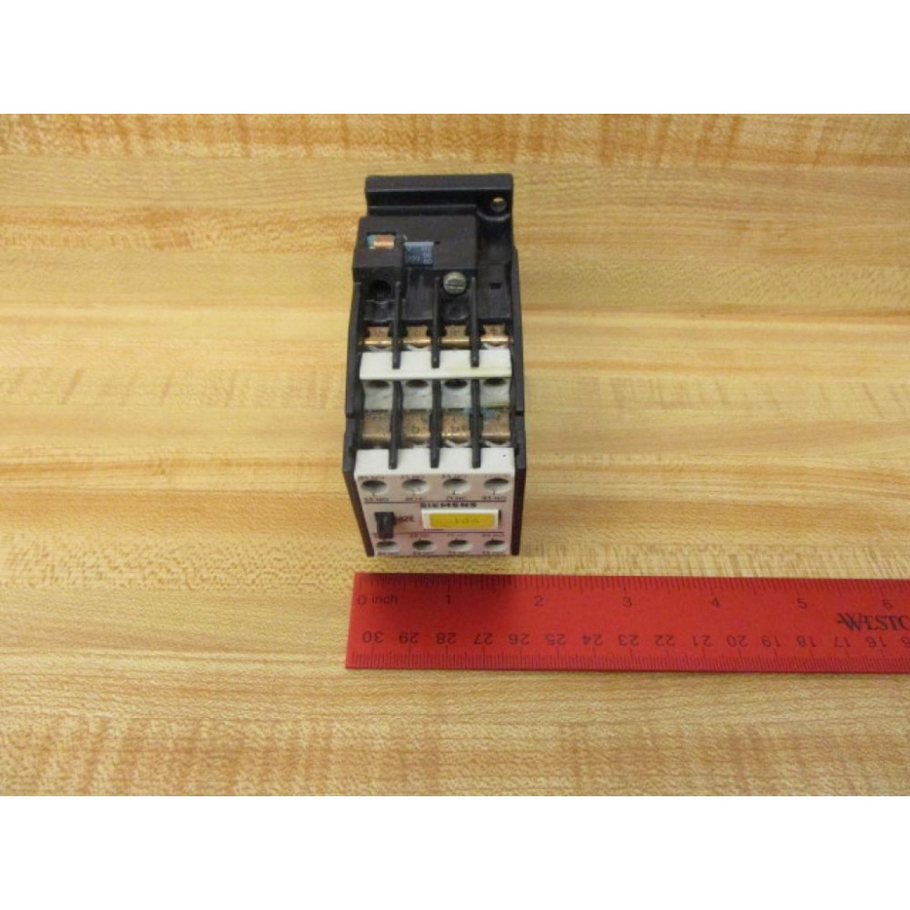 Siemens 3TH8262-0A Contactor 3TH82620A 220V - Used