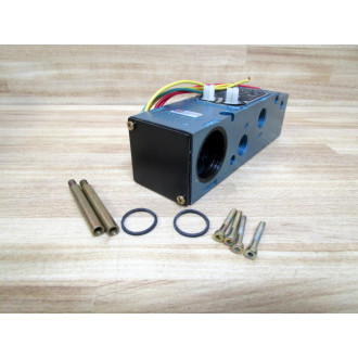 Mac Valves 6200C517 Manifold Valve 6200C517