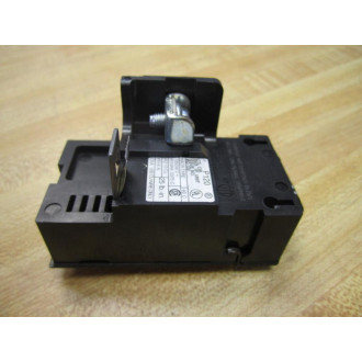 Siemens P120 ITE Pushmatic Breaker 20A 1P 120240V