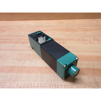 Numatics 081SA400M000061 Solenoid Valve - Used