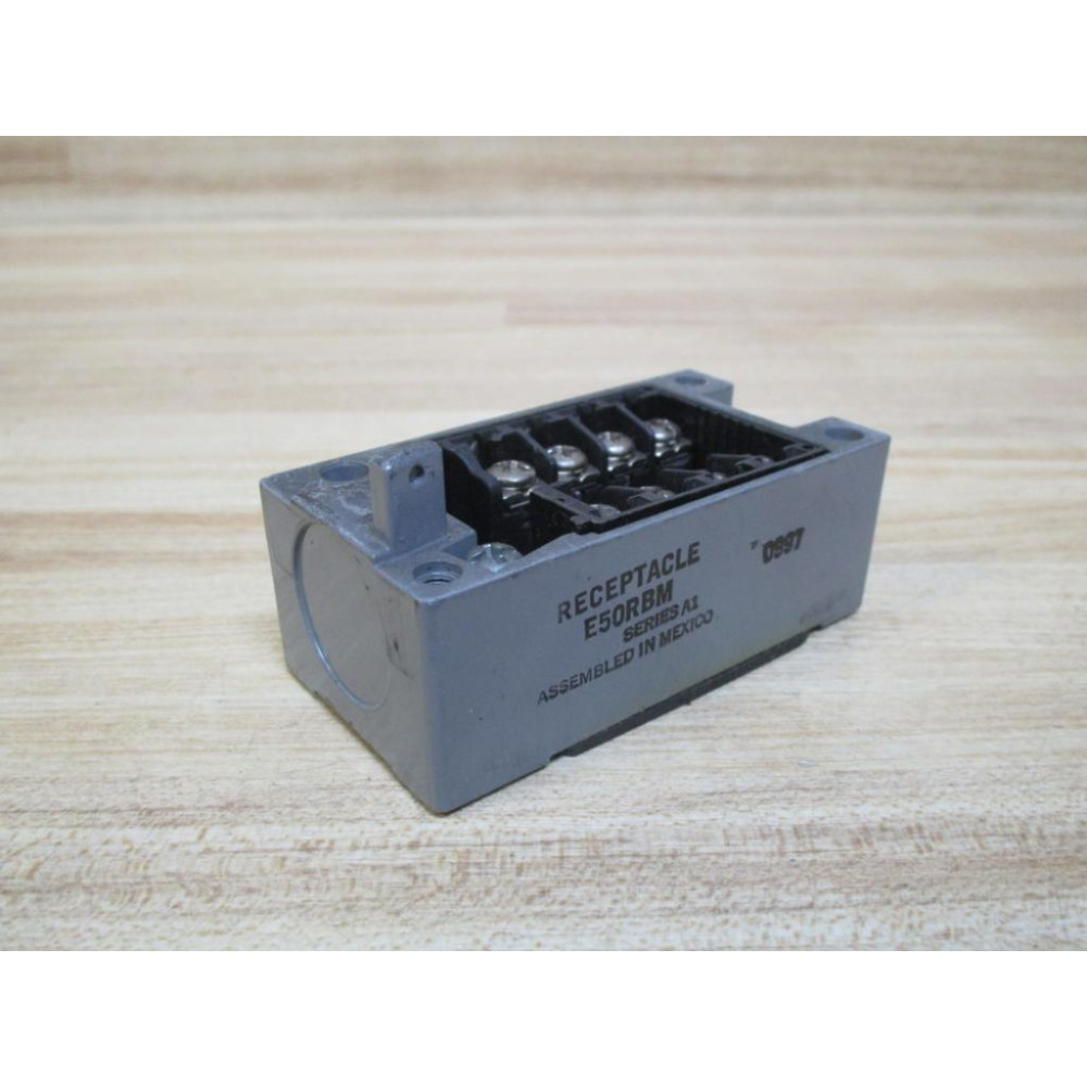 Cutler Hammer E50RBM Eaton Limit Switch Receptacle - New No Box