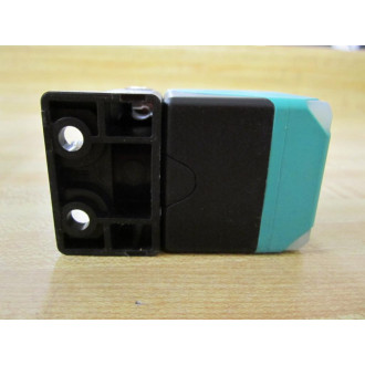 Pepperl + Fuchs 181502 Inductive Sensor NBN30-L2-E2-V1