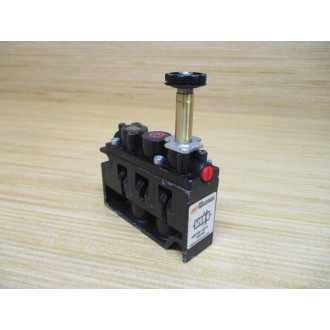 ARO A221SS-120-A Solenoid Valve - Used