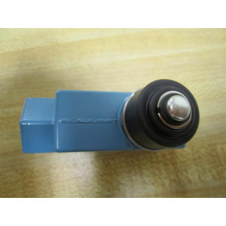 Honeywell BZE6-2RN Micro Switch Limit Switch BZE62RN