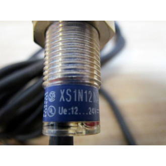 Telemecanique XS1-N12NA340 Proximity Switch