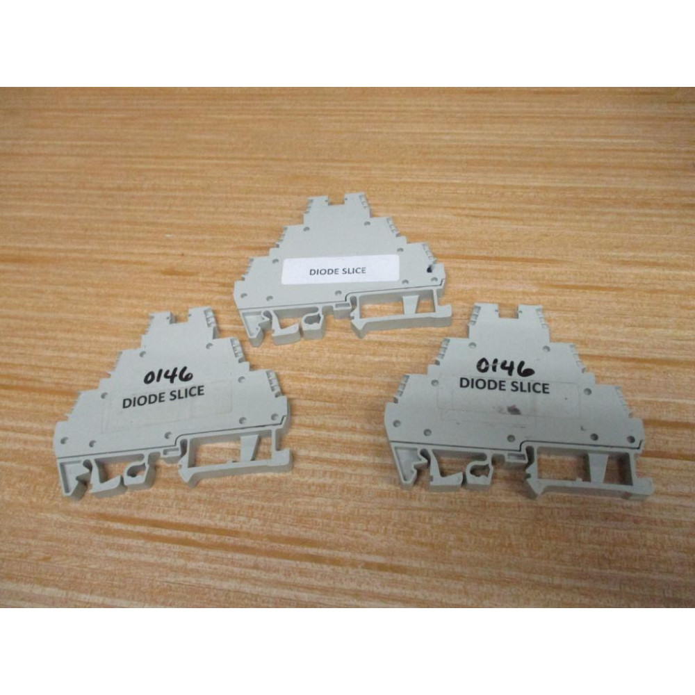 Wieland WK 2,5-3 DU V0 Terminal Block 57.503.8855.0 (Pack of 3) - Used Wieland WK 2,5-3 DU V0 Terminal Block 57.503.8855.0 (Pack of 3) - Used