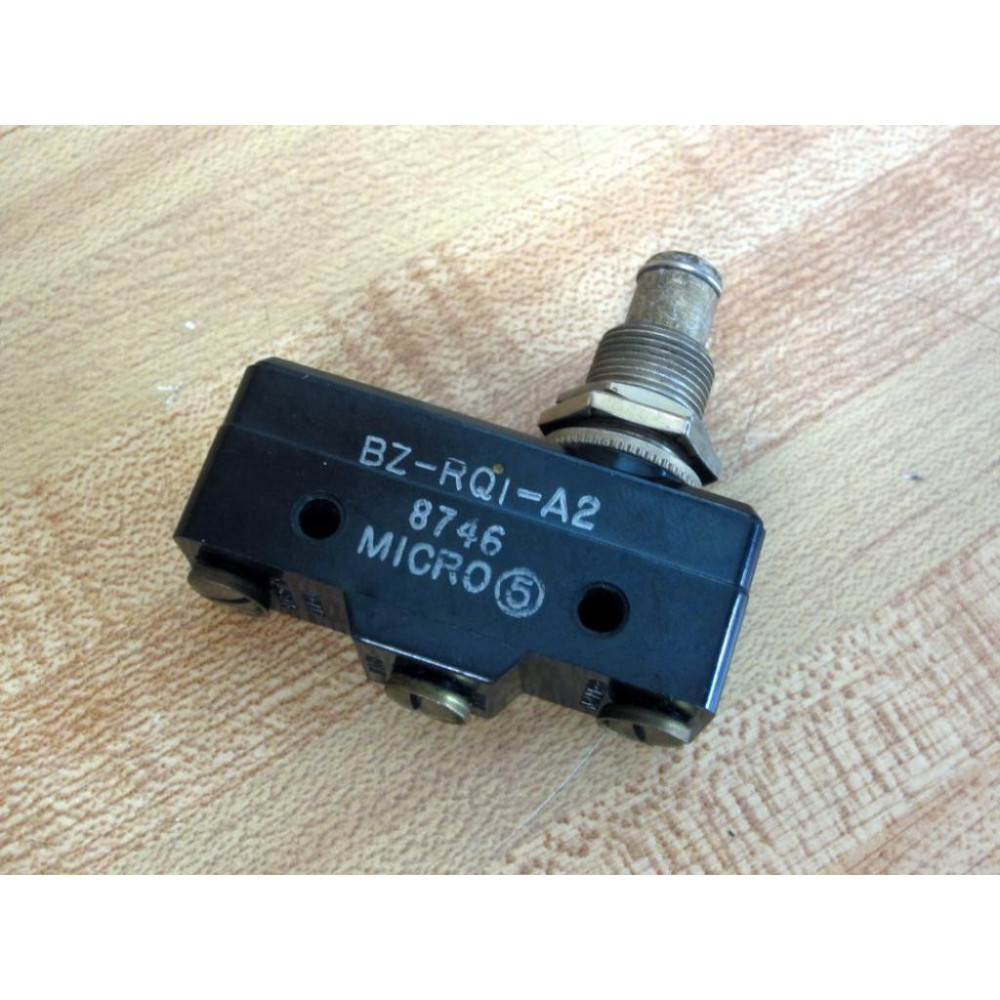Micro Switch BZ-RQ1-A2 Switch WPlunger BZRQ1A2 - New No Box Micro Switch BZ-RQ1-A2 Switch WPlunger BZRQ1A2 - New No Box