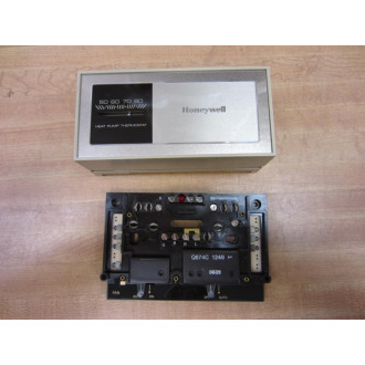 Honeywell Y594H1012 Thermostat Package