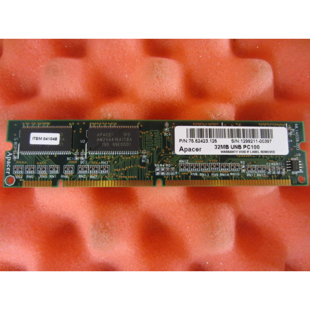 Apacer 75.52423.125 7552423125 32MB UNB PC100 SDRAM Module - Used