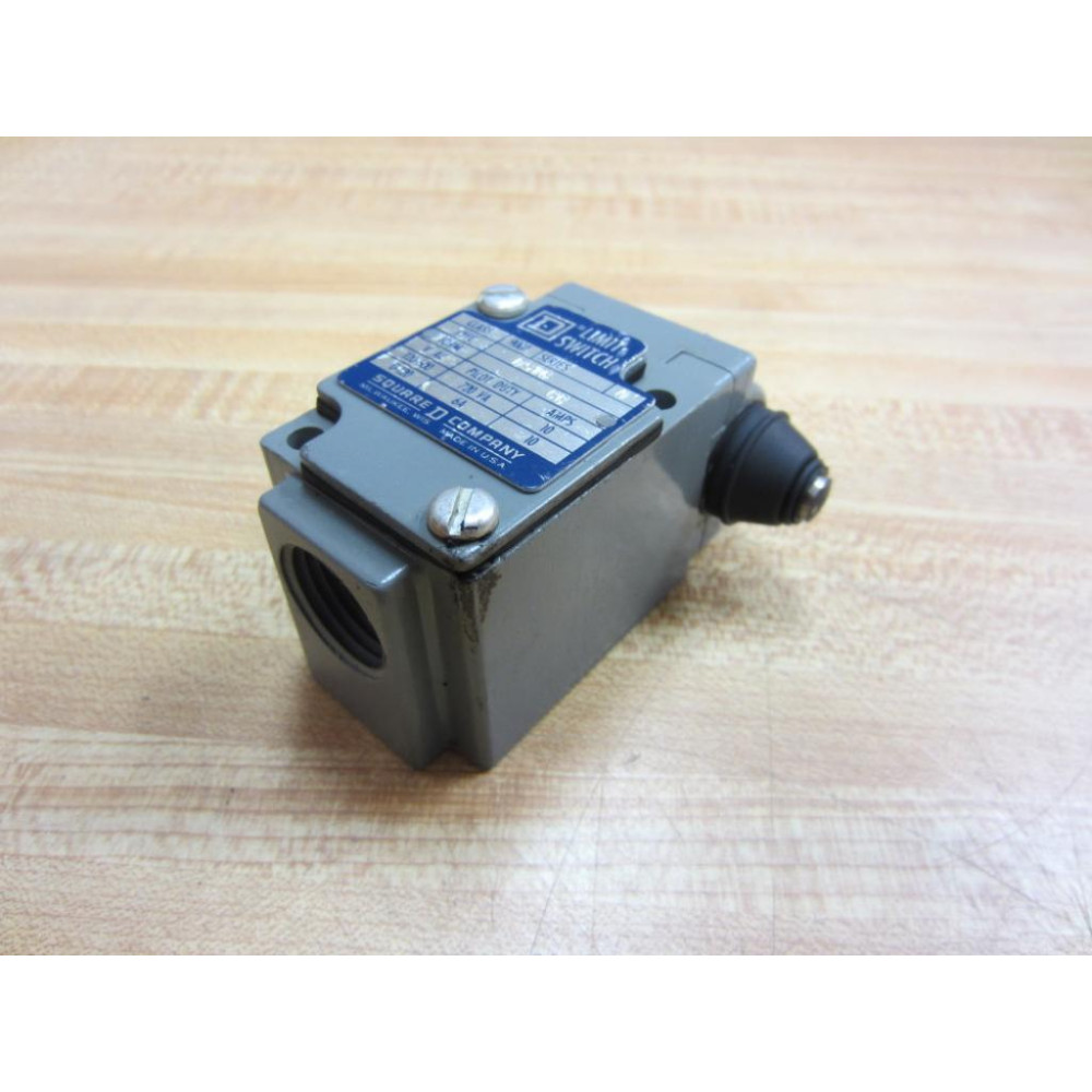 Square D 9007-B51G Limit Switch  9007B51G - Used