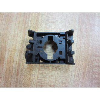 Allen Bradley 800E-3DL3G Module With Latch Series B