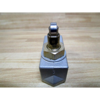 Honeywell BZE6-2RQ8 Limit Switch BZE62RQ8 WO Base - Used