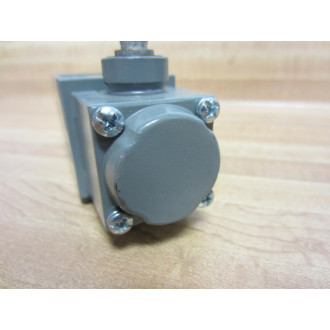 Allen Bradley 802T-AMPJ9 Limit Switch Ser J - Used