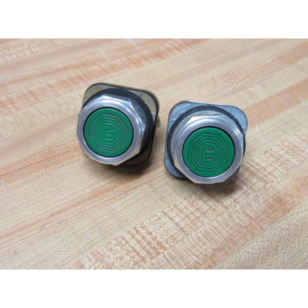 Allen Bradley 800T-A Push Button 800TA Green Push Button (Pack of 2) - Used