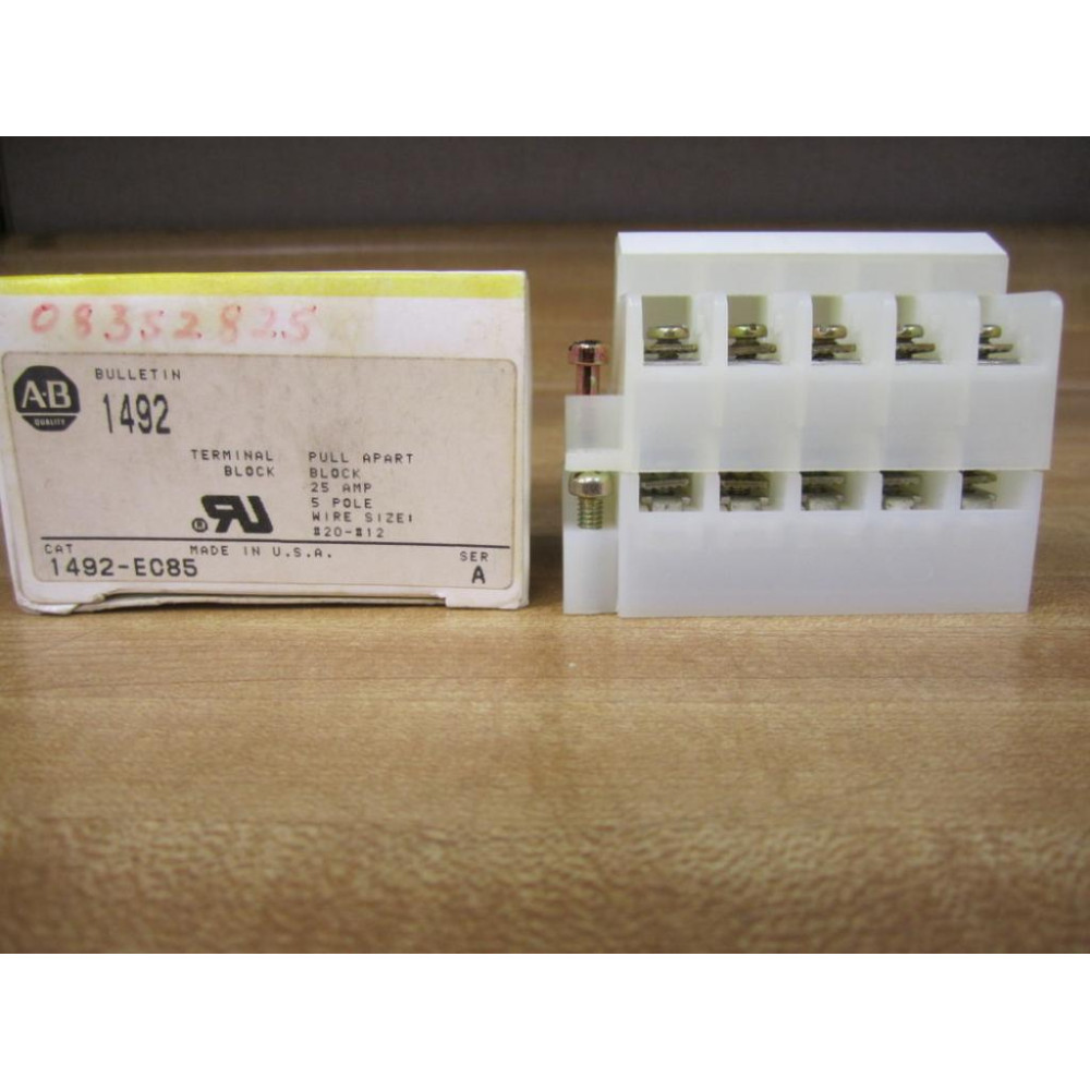 Allen Bradley 1492-EC85 Panel Mount  Block 1492EC85