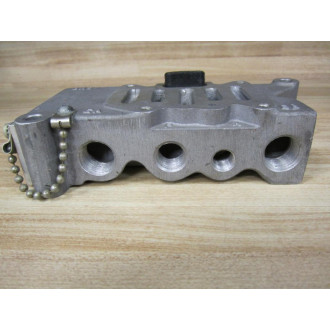 Bellows K022-090 Parker Solenoid Valve Sub Base - New No Box