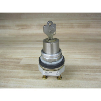 Allen Bradley 800T-H32 Keyed Selector Switch Ser T, W 1 Key - Used