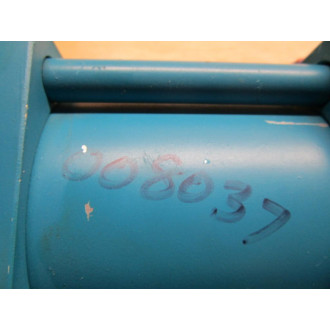 Vickers TP10DAAA1AN0100C Cylinder - New No Box