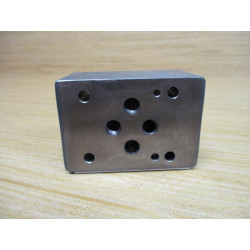 Bosch 0 811 324 103 Valve 0811324103 - New No Box