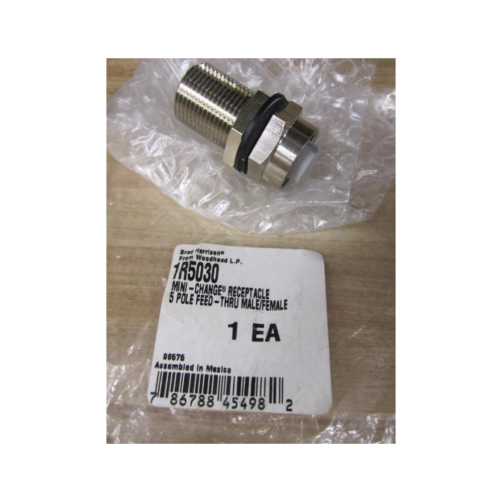 Brad Harrison  Daniel Woodhead 1R5030 Mini-Change Receptacle