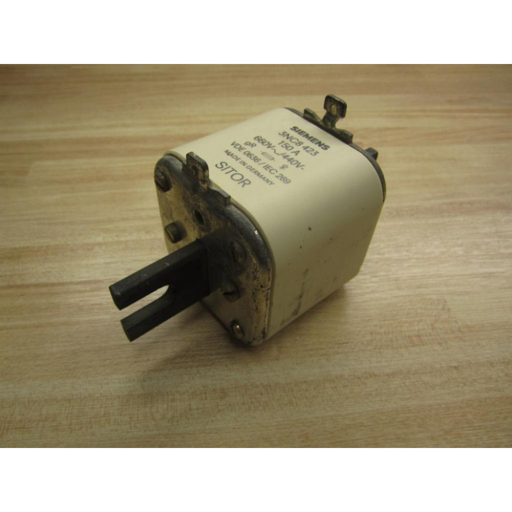 Siemens 3NC8 423 Sitor Fuse Tested - Used