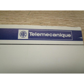 Telemecanique TSX D24 007E User's Manual - Used