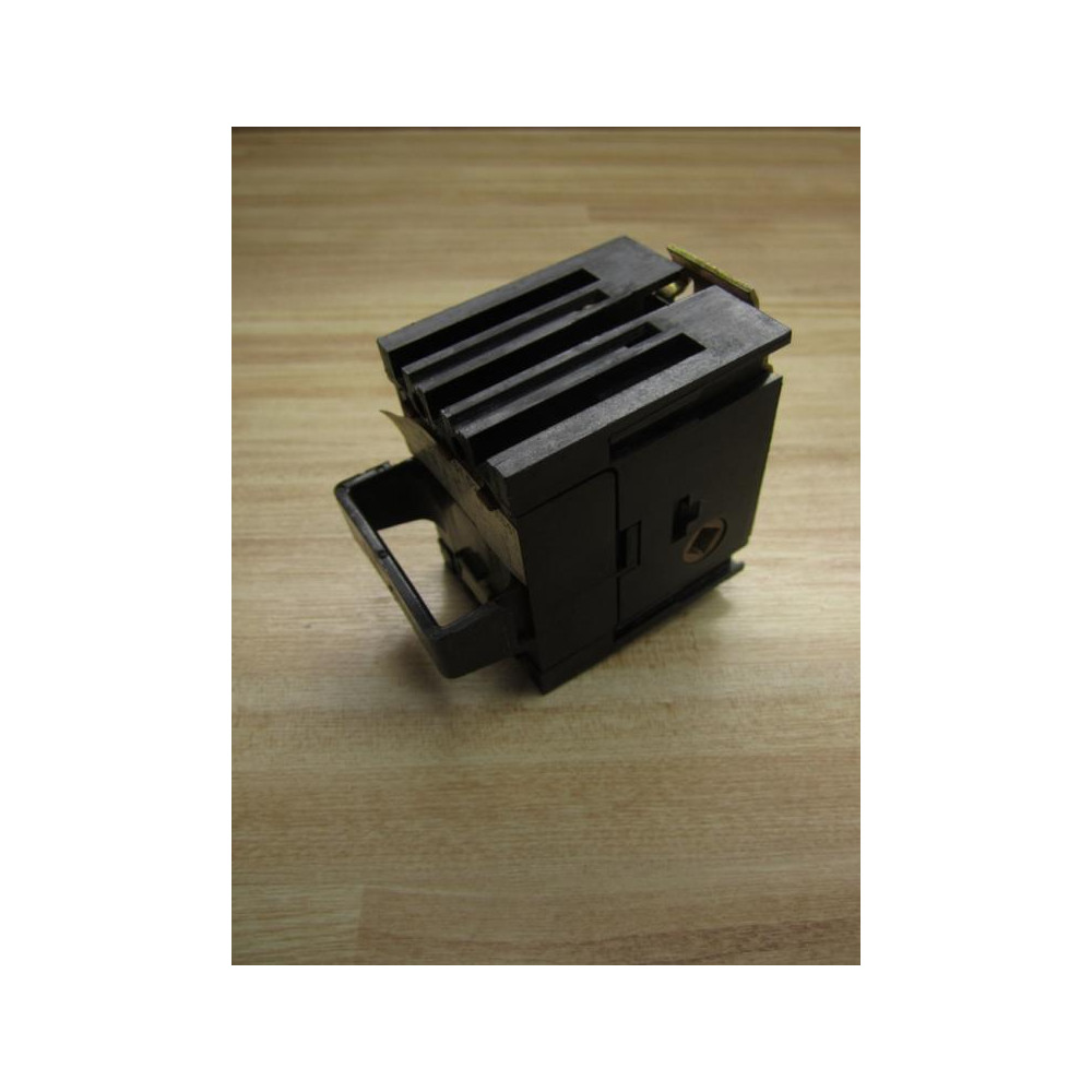 Telemecanique LS1-D2531A65 Fuse Carrier 54609 - Used