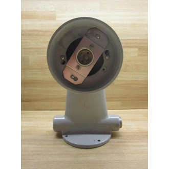 Crouse-Hinds VXH15 Incandescent  Lamp Socket - New No Box